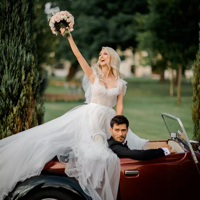Andreea Bălan încă este căsătorită cu George Burcea. Din ce motiv nu au divorțat