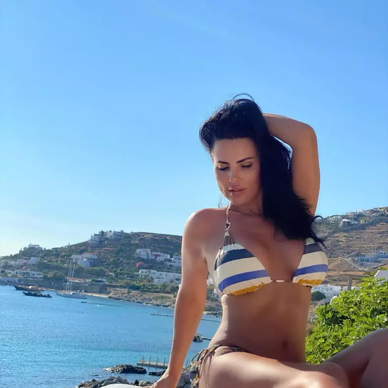 Vacanță pe insulă! Unde a ales Lavinia Pârva să se relaxeze (7)