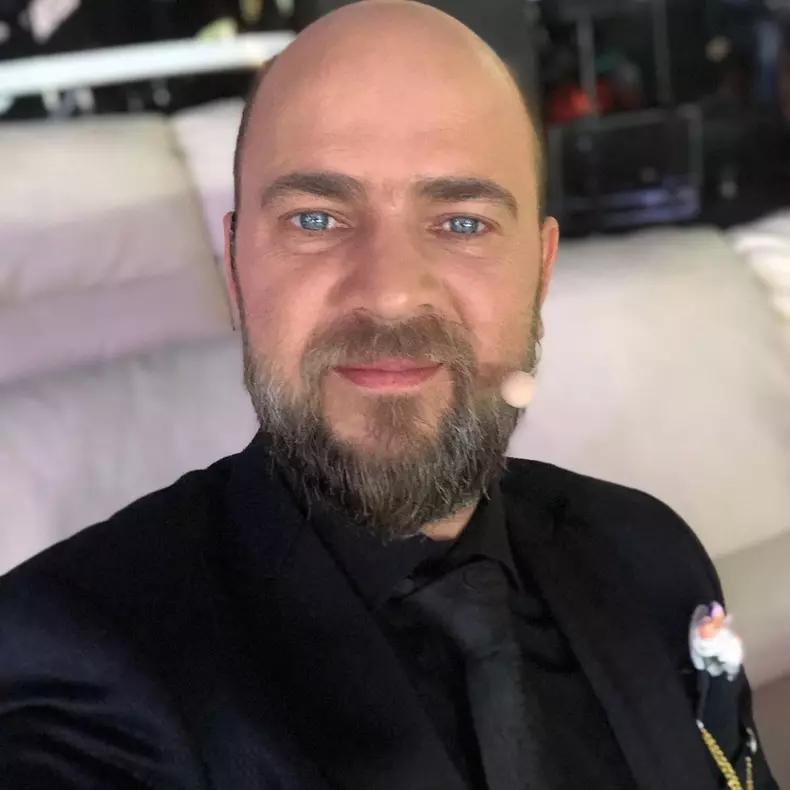 Cosmin-Selesi-a-plecat-de-la-Antena-1-la-Pro-TV.-„Va-fi-o-revenire-fantastica-2