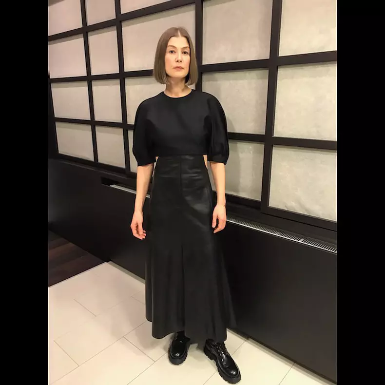 Rosamund-Pike-2