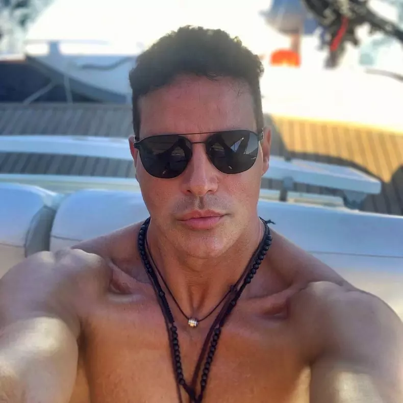 Gabriel-Garko-nu-se-mai-ascunde-4