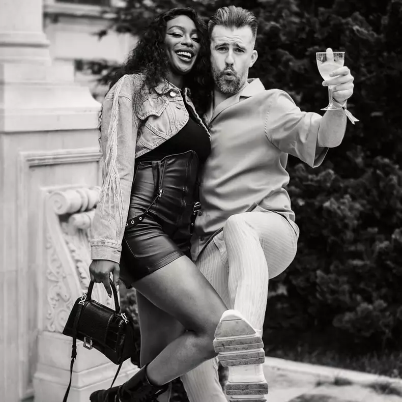 Reactia-inedita-a-lui-Florin-Ristei-dupa-ce-iubita-lui-Naomi-a-dansat-pe-o-celebra-manea-6