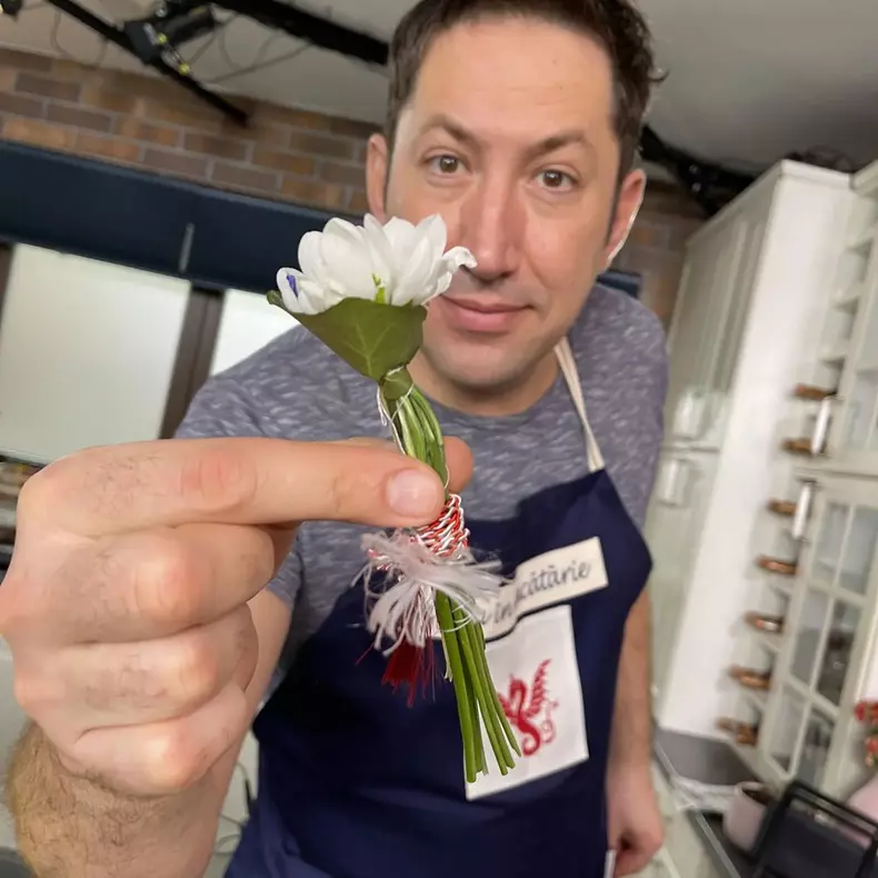 Mona Nicolici s-a căsătorit în secret. Cine este Cezar Munteanu, noul soț al fostei vedete TV