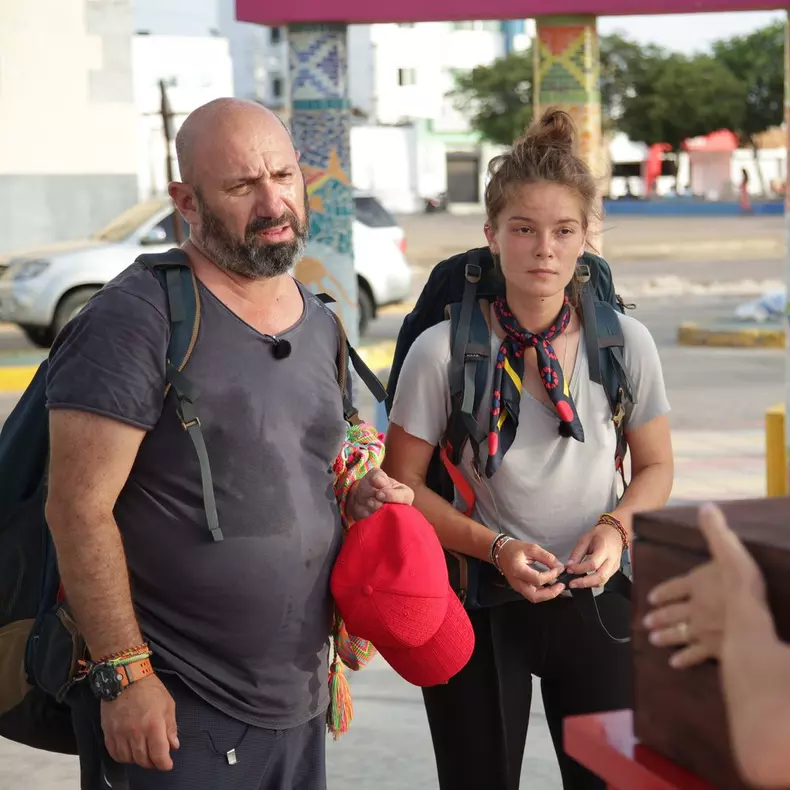 andreea-balan-si-andreea-antonescu-au-renuntat-la-jocul-pentru-amuleta-1
