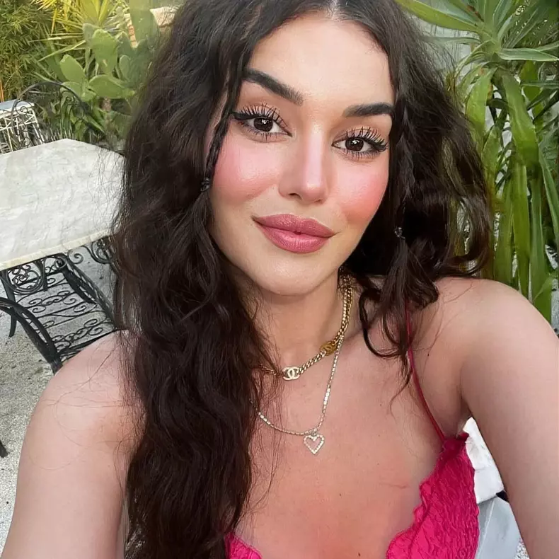 Aybüke Yılmaz, protagonista serialului turcesc Fedakar