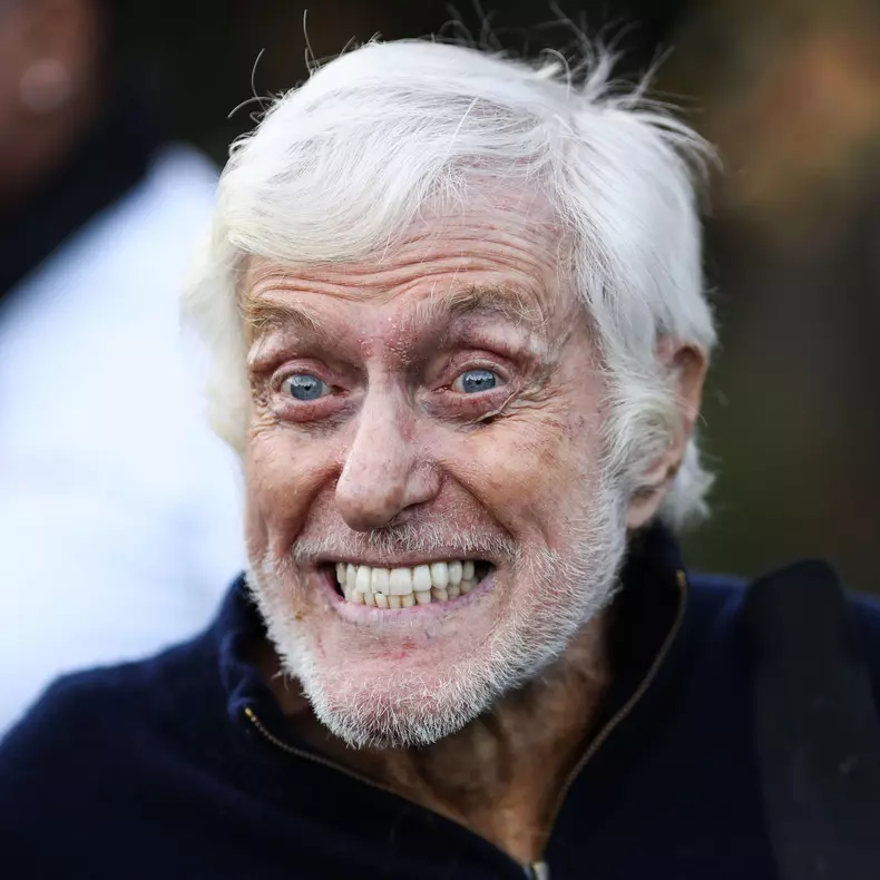 La 97 de ani, Dick Van Dyke a făcut accident cu mașina. Ce i-a cerut poliția actorului din „Mary Poppins”