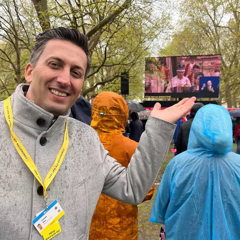 cosmin-stan-londra-4