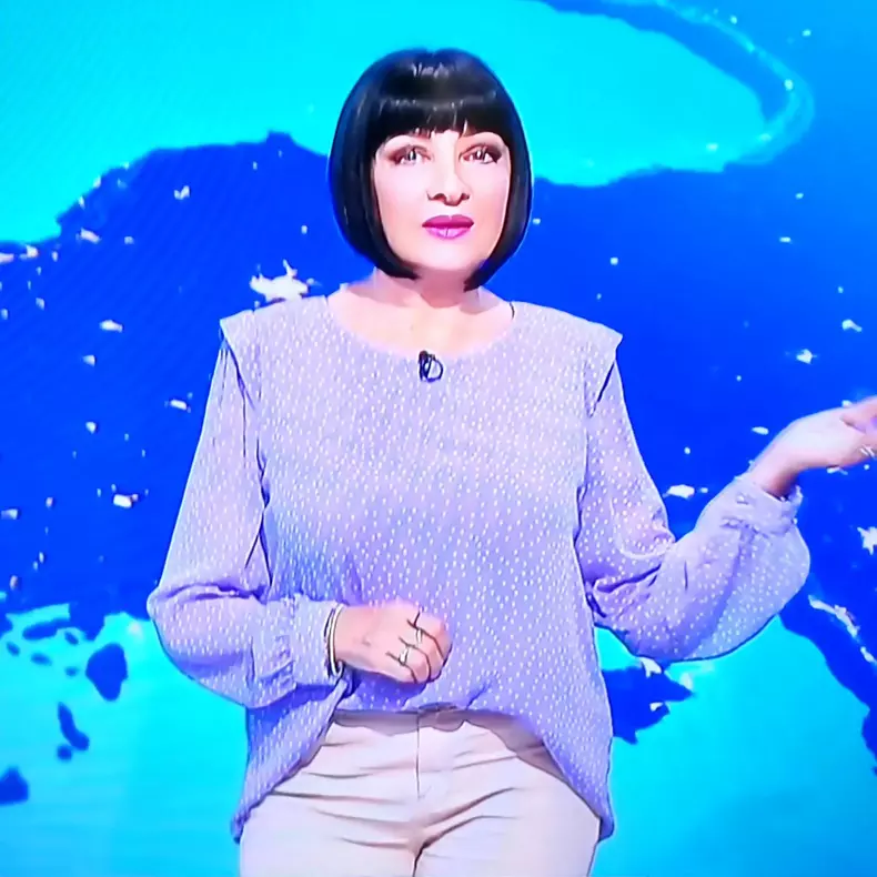 Care este numele din buletin al lui Neti Sandu  (10)