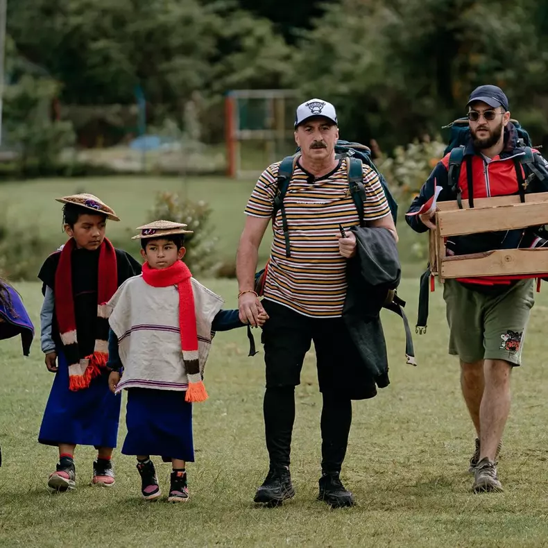 Care este numele real al lui Romică Țociu. Ce apare în buletinul actorului (1)