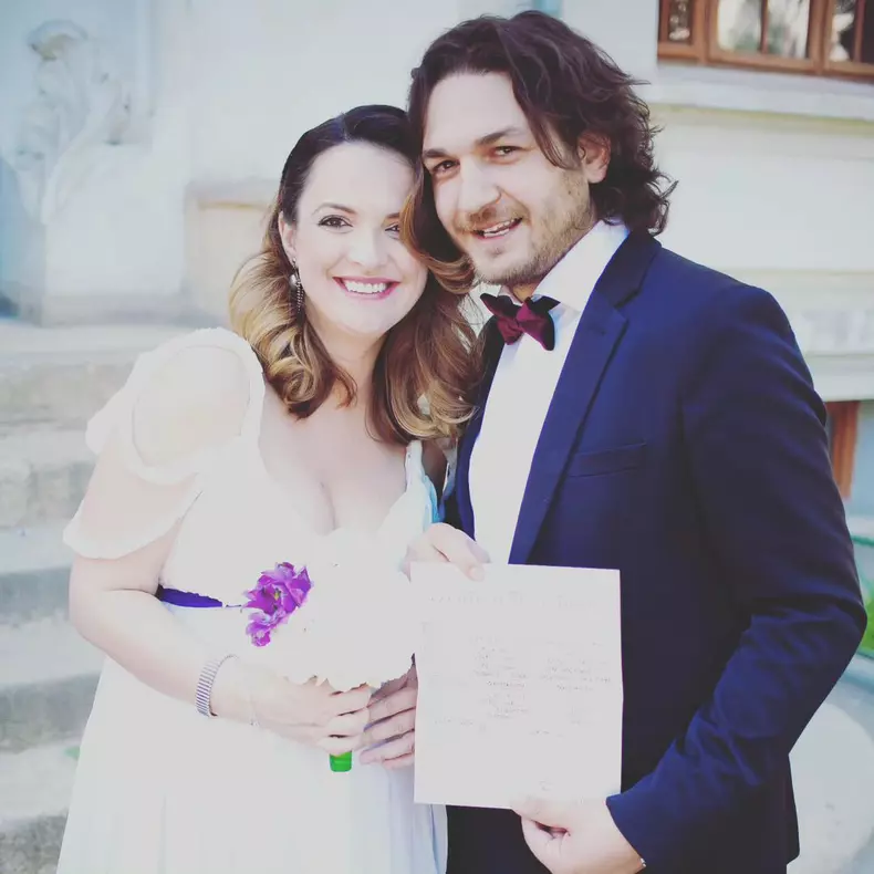 10 ani! Au trecut 10 ani de la cununia civila! Nu stiu ce parere are @cristinasimadumitrescu dar eu cred ca cea mai buna decizie din viata noastra a fost sa facem pasul asta. Si totusi, cand au trecut (1)