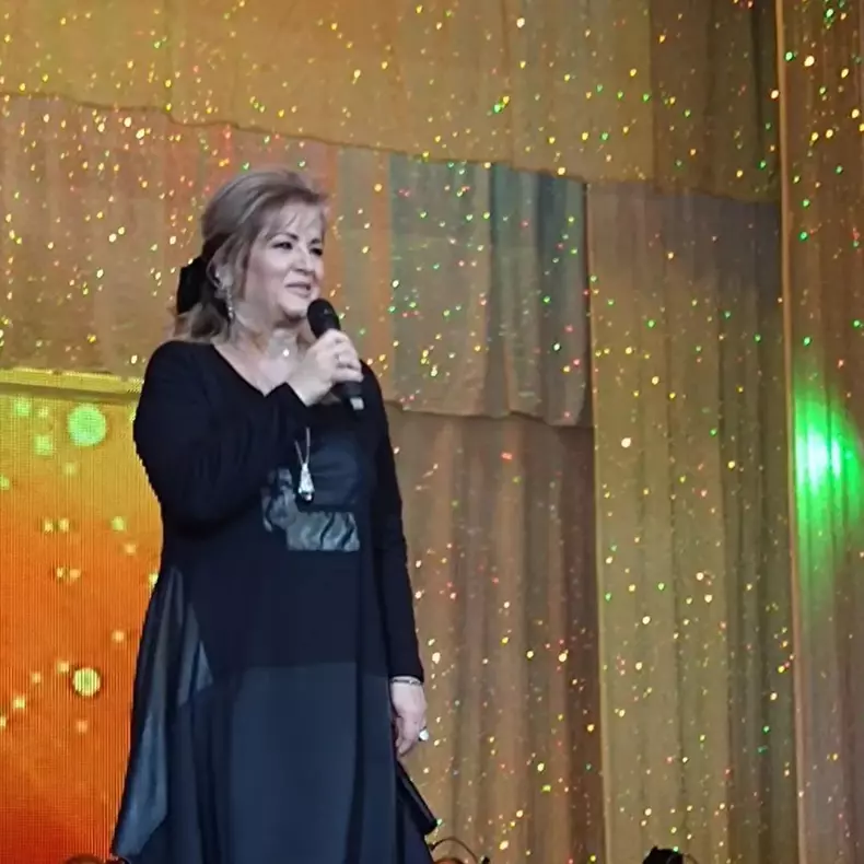 Carmen Radulescu 8