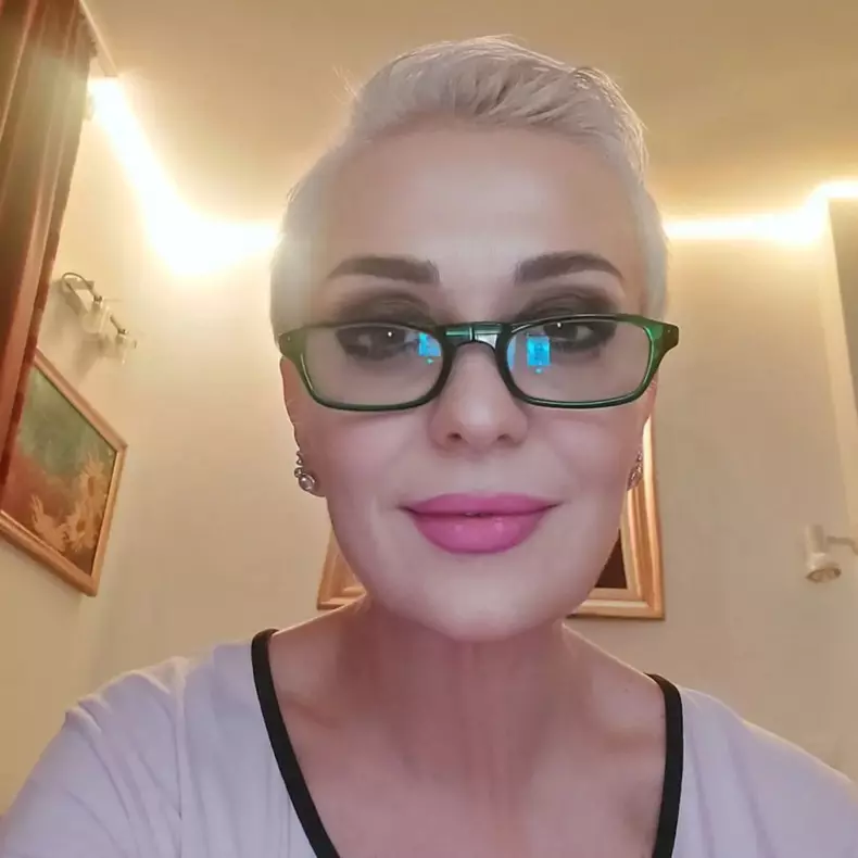 Monica Anghel a luat o pauza de la retelele sociale  (3)