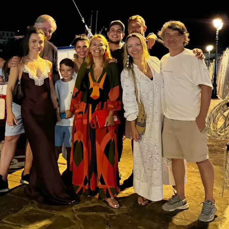 Alexia și Aris Eram, surpriză pentru Andreea Esca de ziua ei  (7)