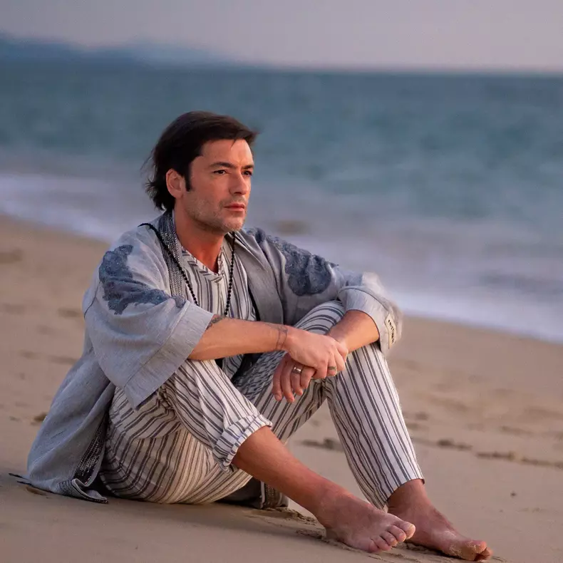 Radu-Valcan-Insula-iubirii-3