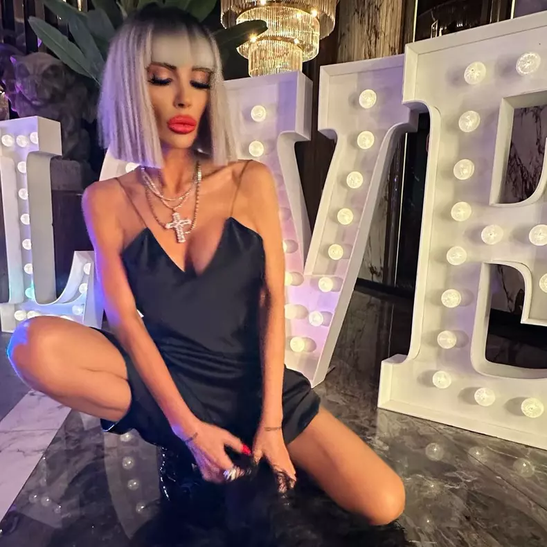 Raluca Bădulescu, critici dure la adresa „divelor”  (2)