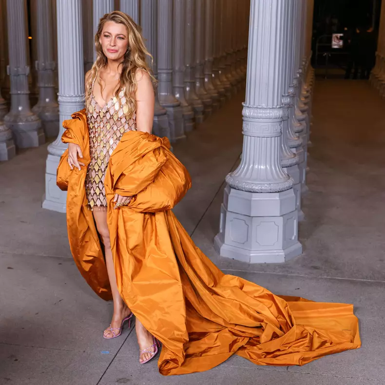 Blake Lively, apariție spectaculoasă pe covorul roșu 