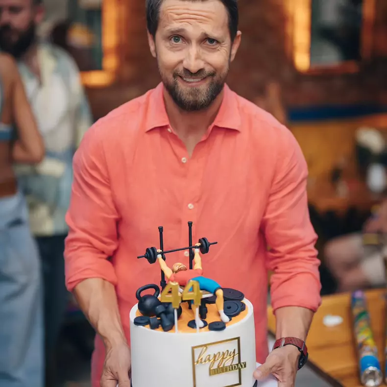 Teo Trandafir, dezamăgită de interacțiunea cu Dani Oțil  (2)