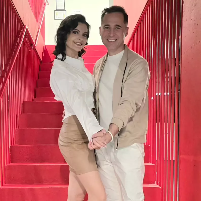 Cu-cine-au-rămas-copiii-Deei-Maxer-cât-timp-ea-este-plecată-la-„Tempting-Fortune-România” (6)