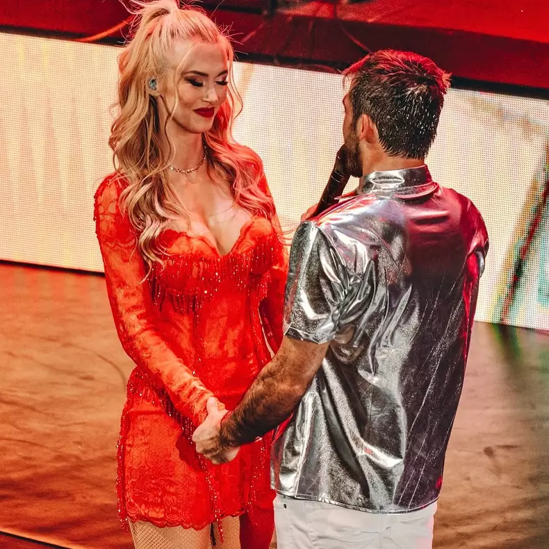 Imagini-cu-Andreea-Bălan-și-Petrișor-Ruge-de-acum-18-ani-la-inceputul-colaborarii-lor (6)