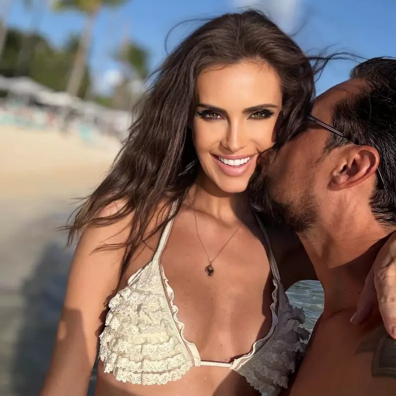 daniel-pavel-ana-maria-tatuaje (2)