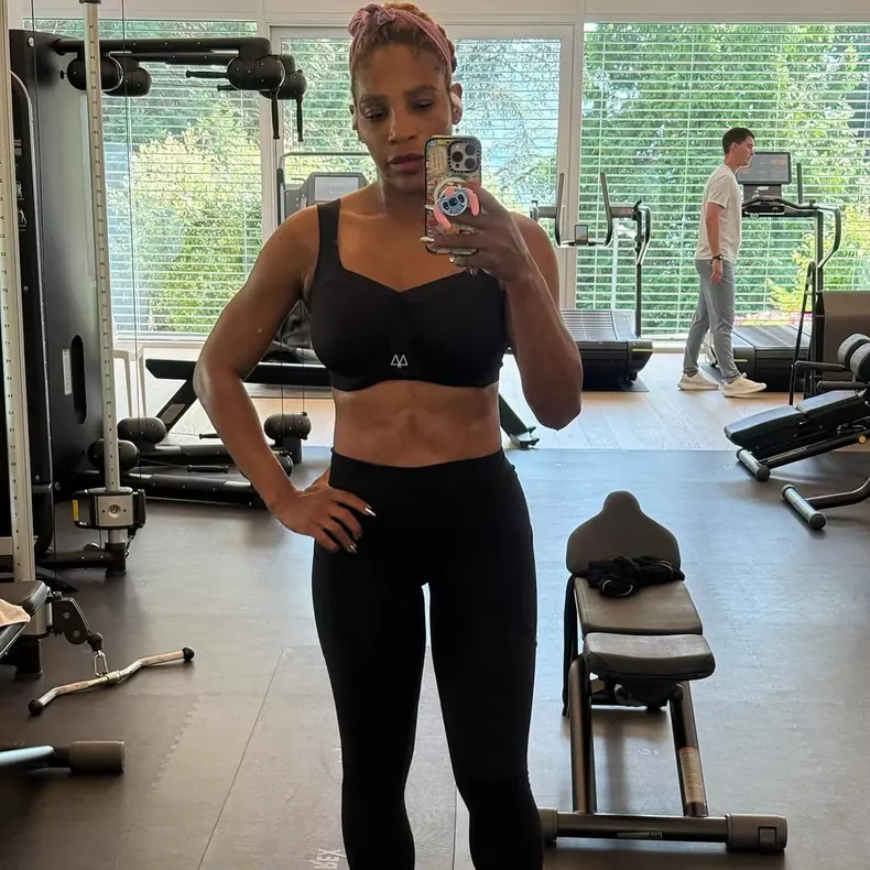 Serena Williams, apariție de senzație în sala de sport  (4)