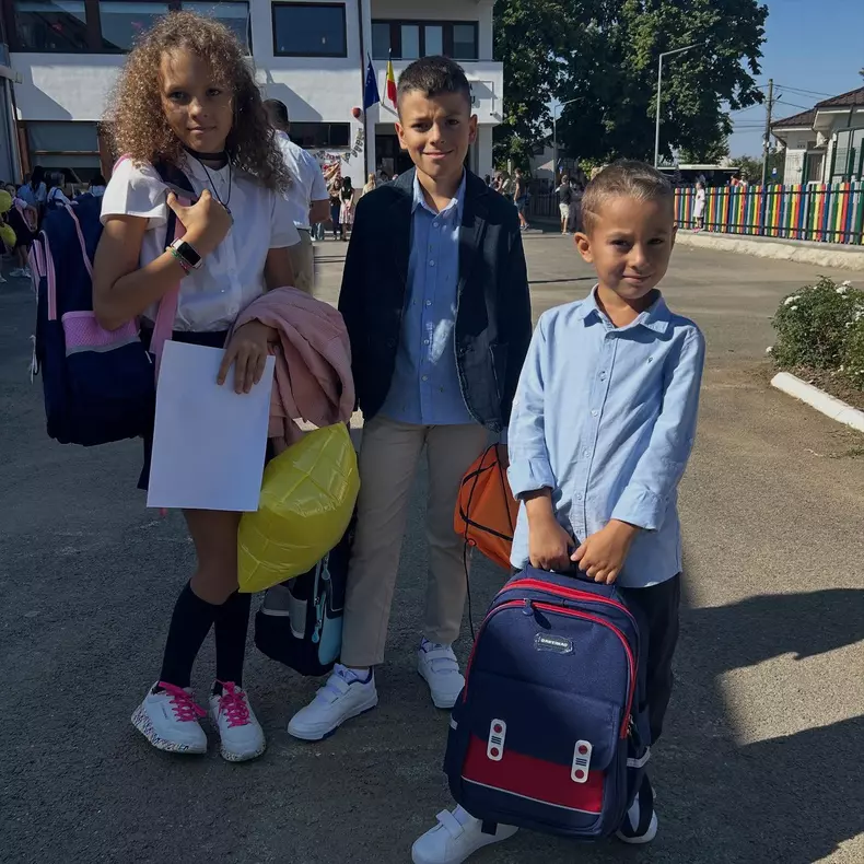 mirela-vaida-prima-zi-de-scoala (2)