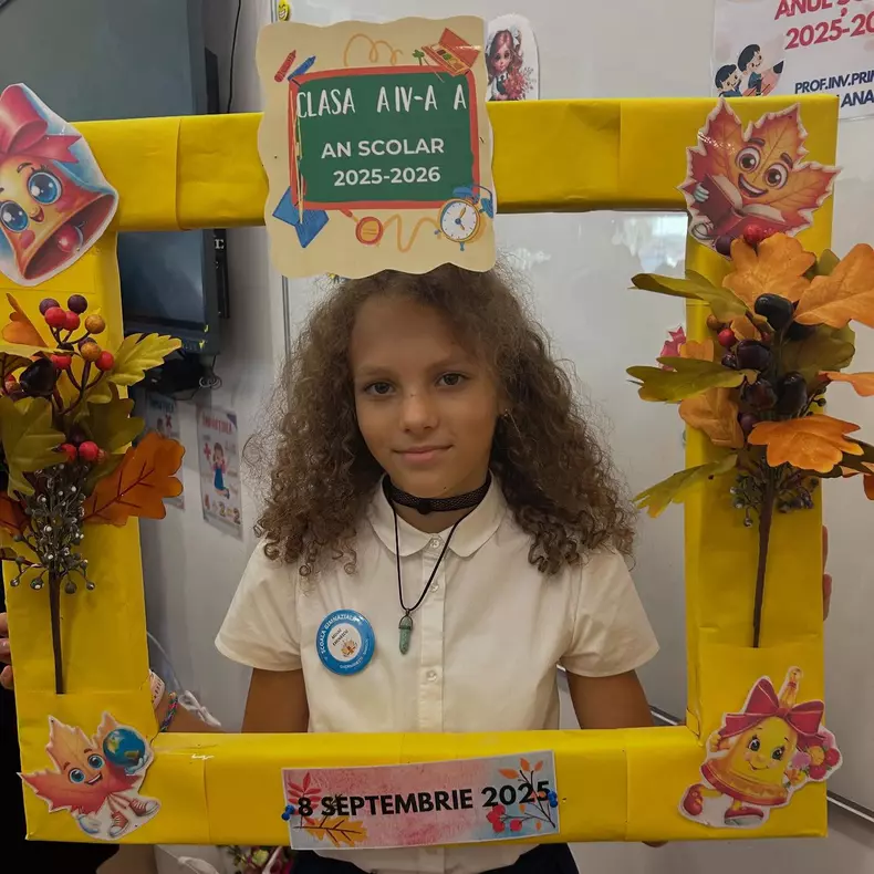 mirela-vaida-prima-zi-de-scoala (4)