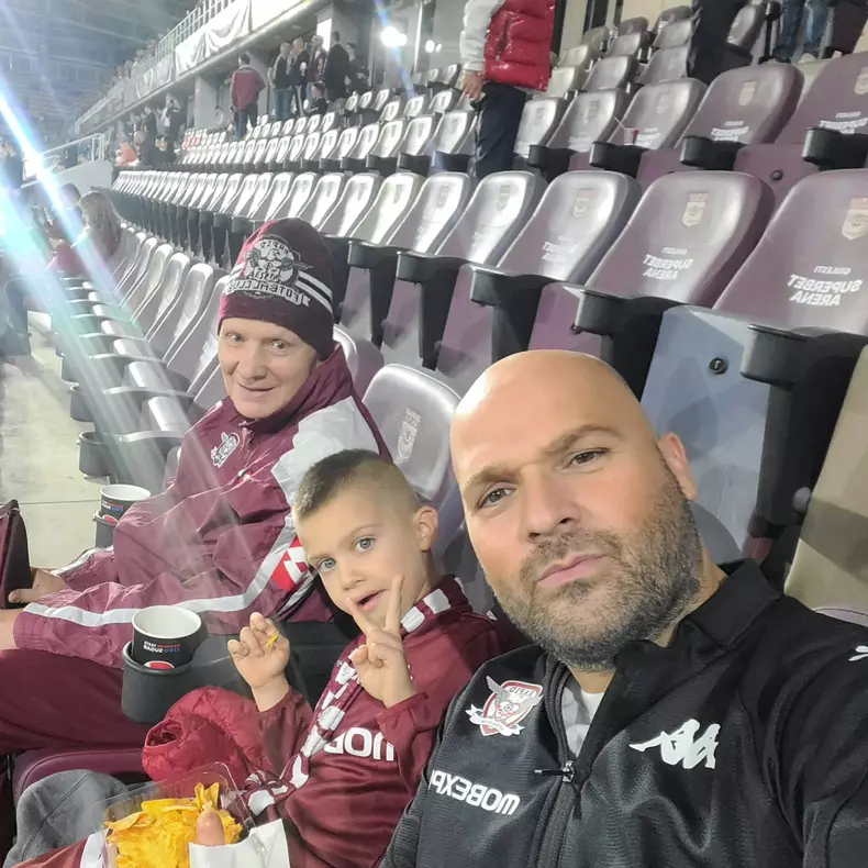 571992227_1385930319563779_2198403573237113568_n