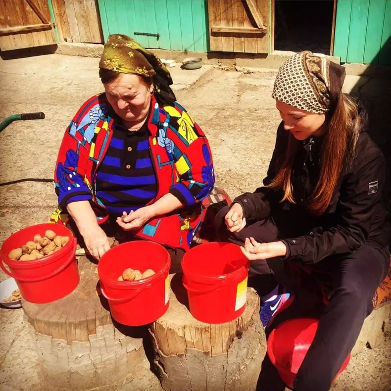 otilia bilionera bunici