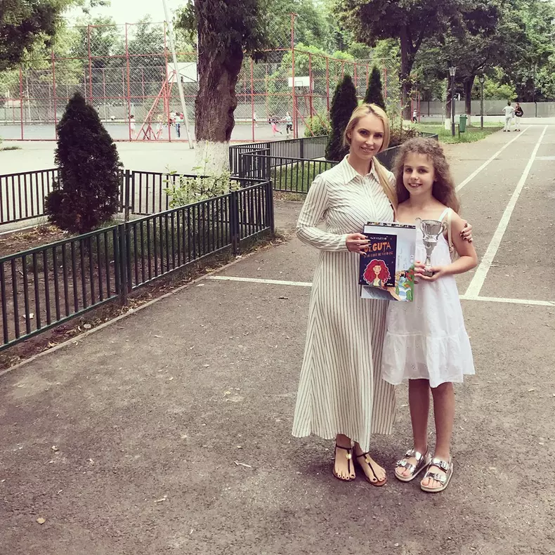 Andreea Spătaru şi fiica ei, Maria Sofia