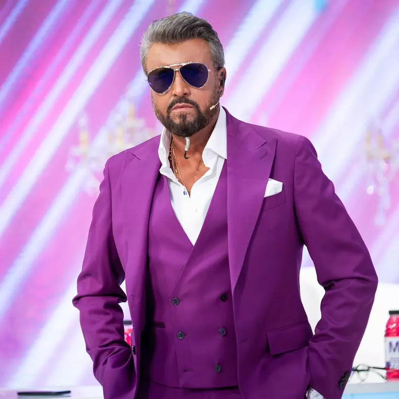 Cătălin Botezatu este grav bolbav şi va fi operat de urgenţă