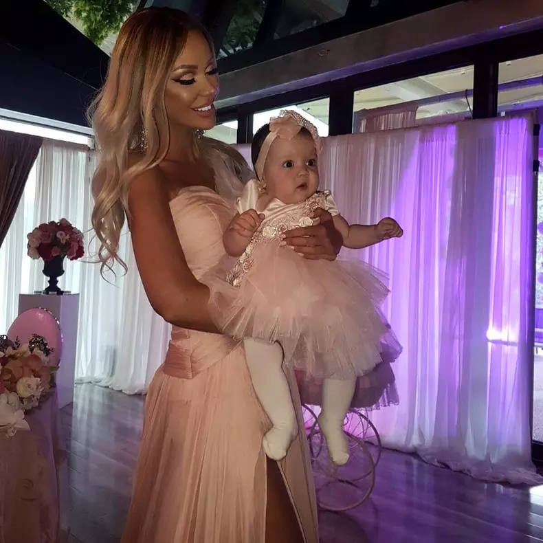 Bianca Drăguşanu şi Victor Slav au o fetiţă, Sofia