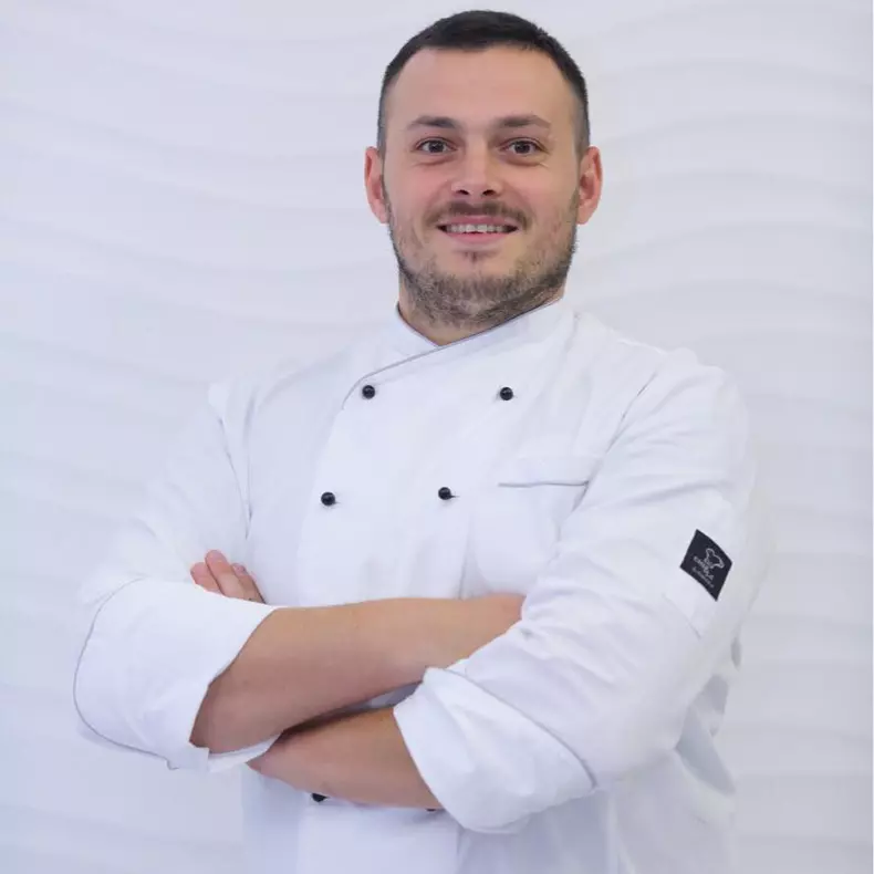 Alexandru-Comerzan-câștigător-Chefi-la-cuțite-2