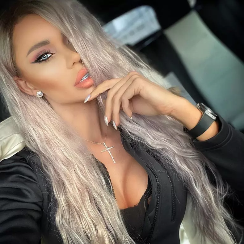 Bianca-Dragusanu-7-1