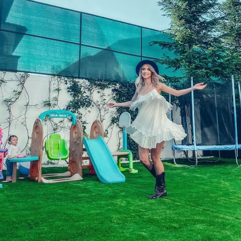 93881377_10159552628252646_32438672510943232_o