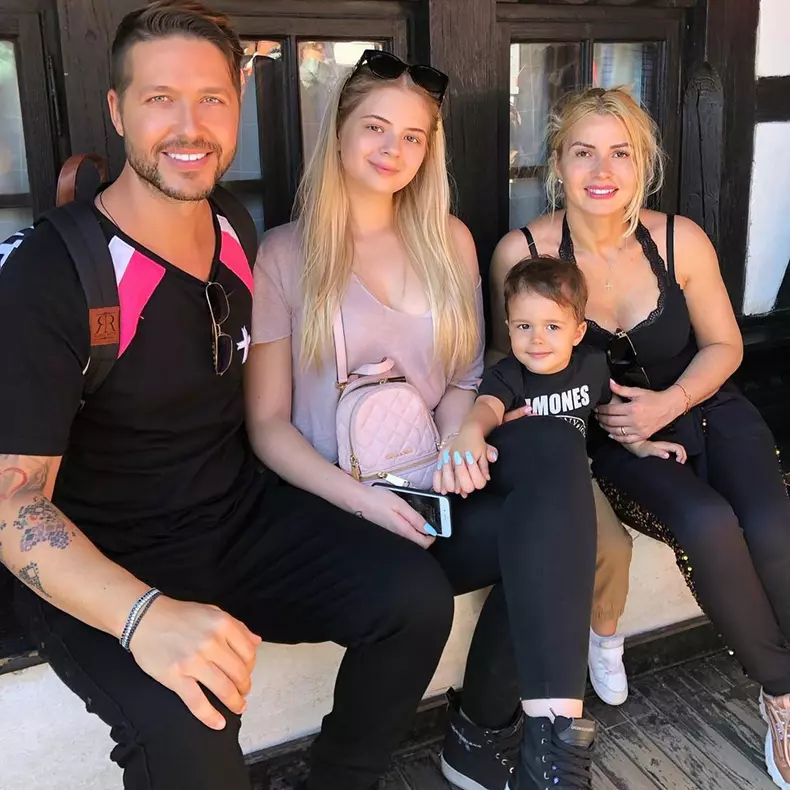 68725154_2239031462861587_3520143573620097024_o