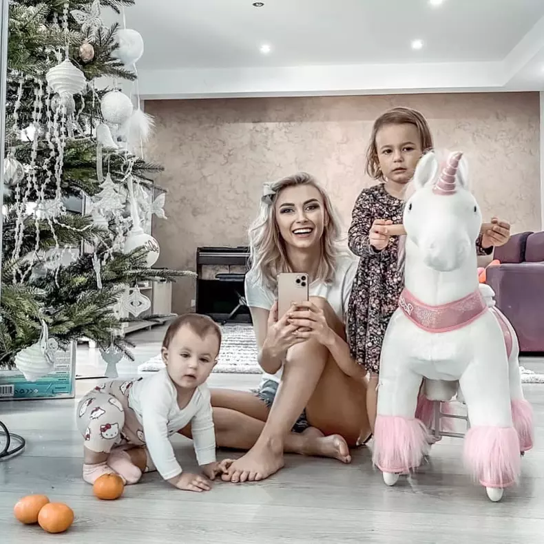 Andreea-Bălan-și-fetele