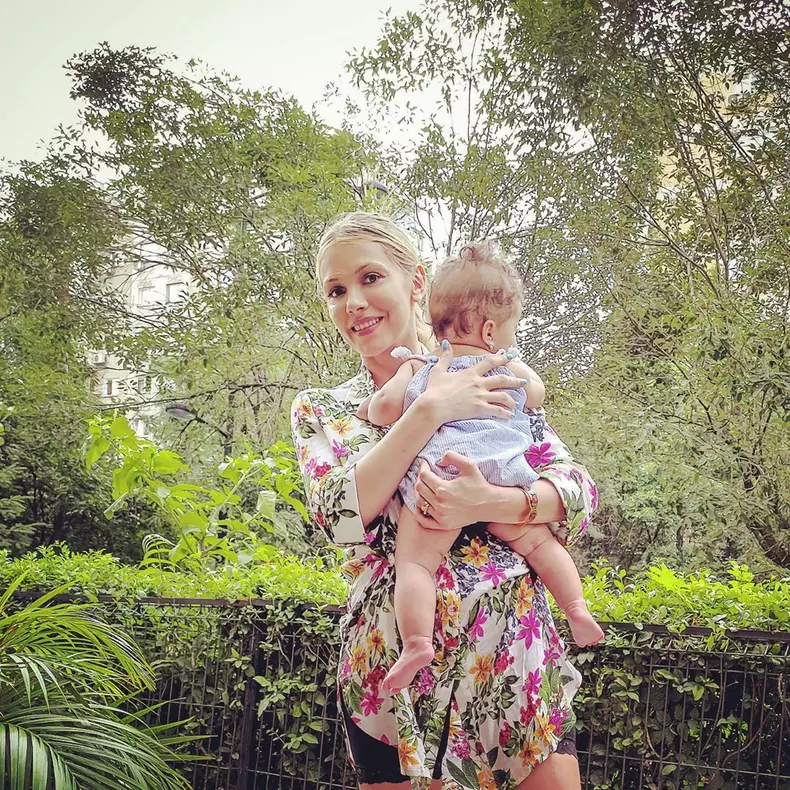 Andreea-Ibacka-și-fiica-ei-Namiko