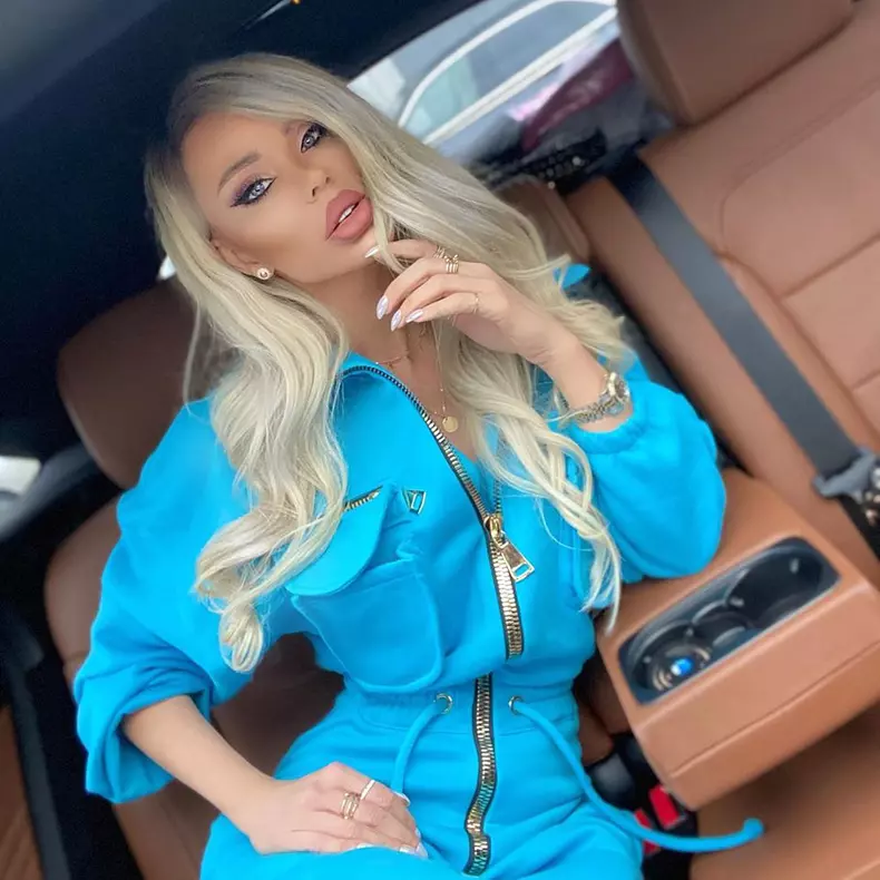 Bianca-Drăgușanu-4-2