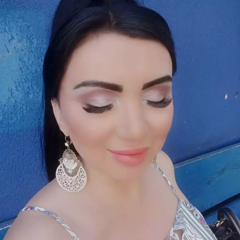 Adriana-Bahmuteanu-1-2