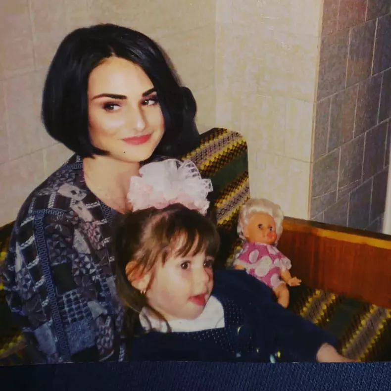 84247270_2554393734613871_185604722479071232_n