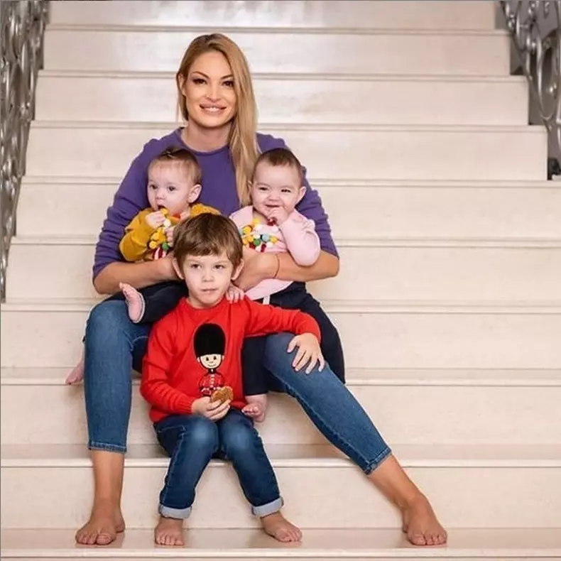 Valentina-Pelinel-mama