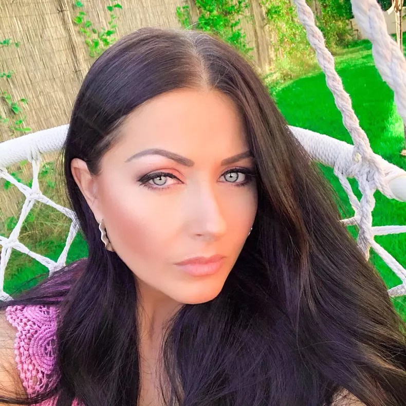 Gabriela-Cristea-1-4