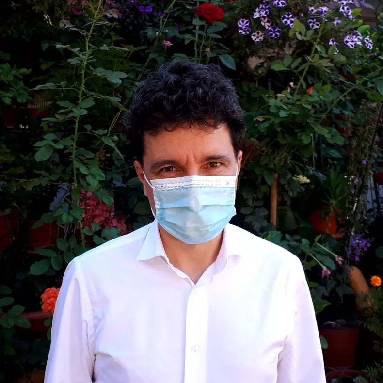 Nicusor-Dan-1-1-1024x1024-2