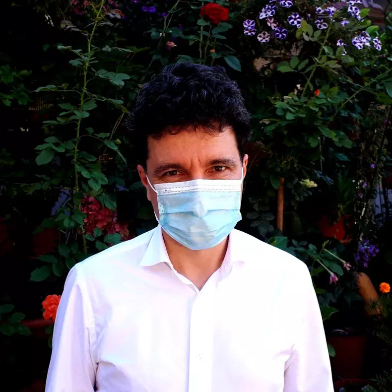 Nicusor-Dan-1-1-1024x1024-1