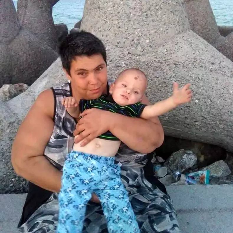 ioana-tufaru-la-plaja-dupa-ce-a-slabit-40-de-kg-4