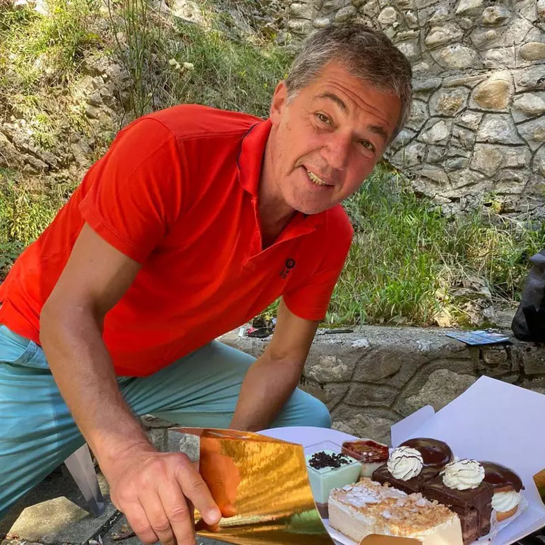 Adrian-Paduraru-3-1024x1024