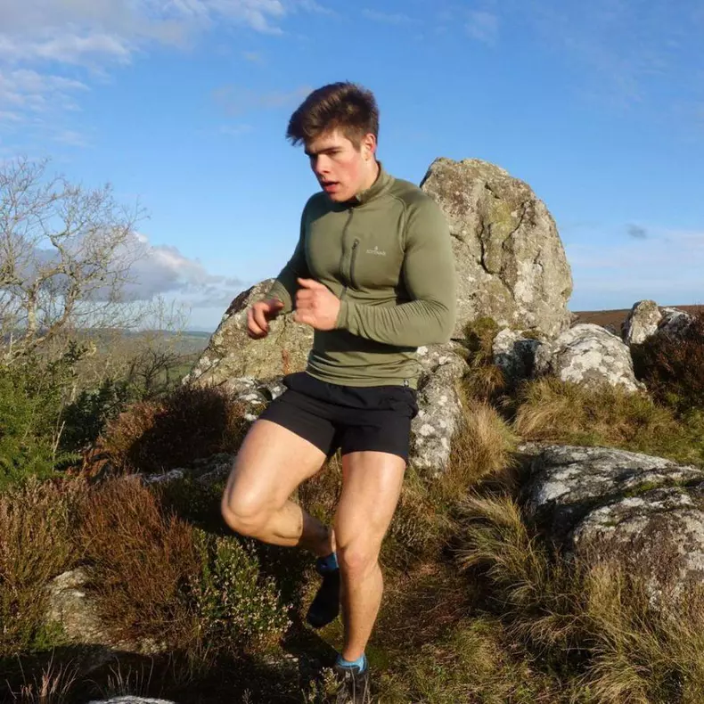 Cum-arată-nepotul-Reginei-Elisabeta7