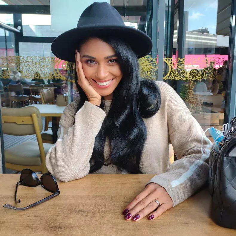 Majda-Aboulumosha-Survivor-8-1