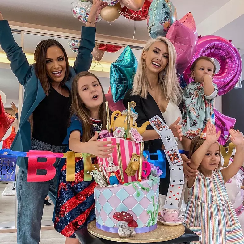 Andreea-Antonescu-debut-1